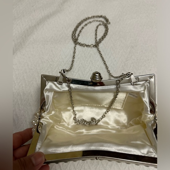 Pearls beaded evening bag - Picture 6 of 9